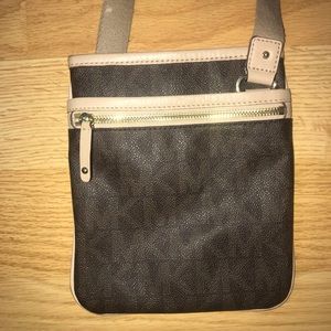 Micheal Kors satchel